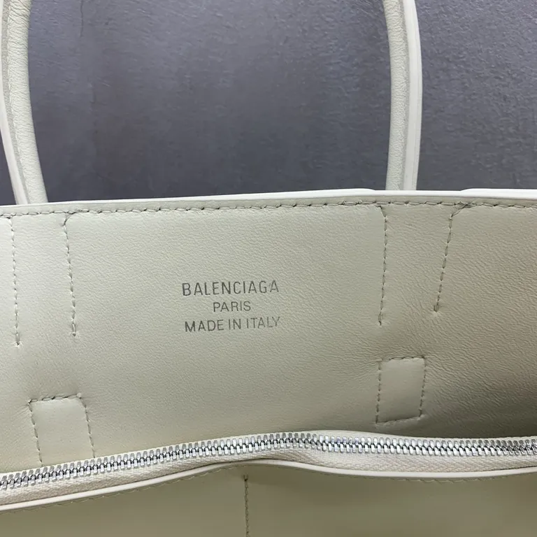 Balenciaga Bag 